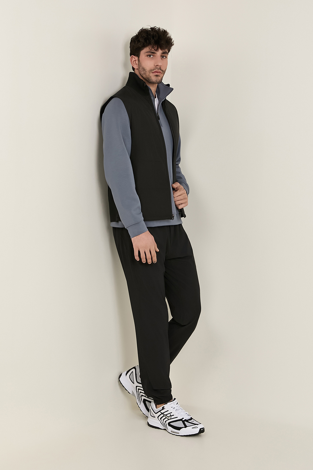 Water-Repellent Full-Zip Sweater Vest